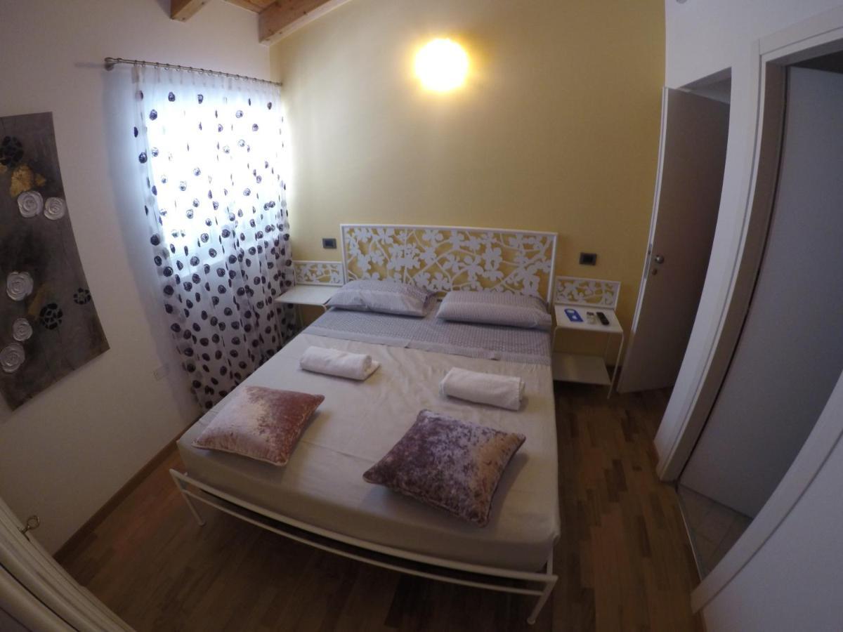 Villa Imago Roseto Degli Abruzzi Zimmer foto
